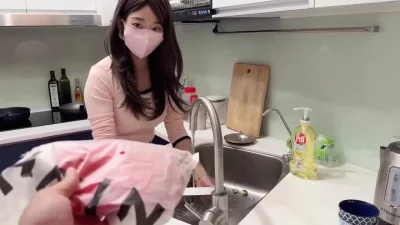 他刚赌气出门了你快过来找我给你个惊喜